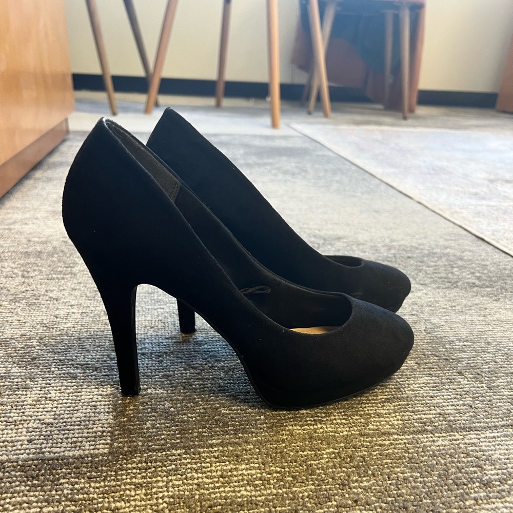H&M black suede heels